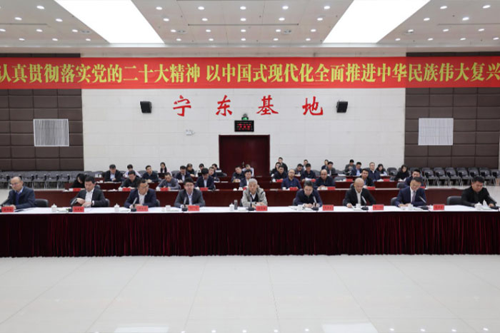 梁言順書記主持召開全區(qū)發(fā)展新質生產力座談會 巨能機器人代表出席發(fā)言